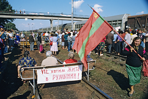 Потеряли берега 30 лет назад Приднестровье отделилось от Молдавии. Как начиналась война, о которой все забыли?