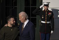 «Украина может оказаться в ужасной ситуации» США и ЕС обещают Киеву многомиллиардную помощь. На что потратят эти деньги?