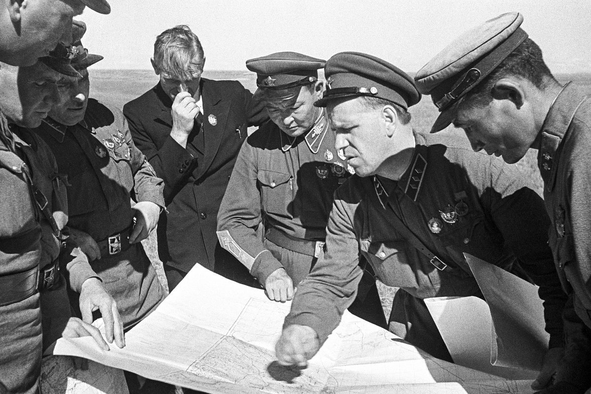 Жуков во время боев на реке Халхин-Гол, 1939 год